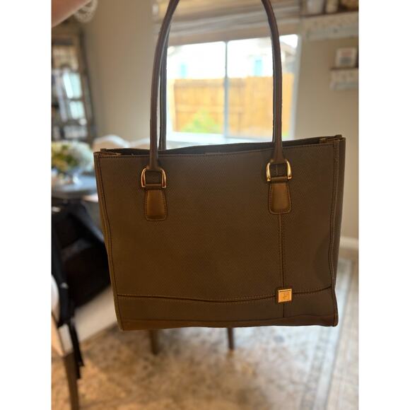 Diane Von Furstenberg LG Gray Canvas Leather Carry-On Weekender/Travel Bag - Picture 6 of 10